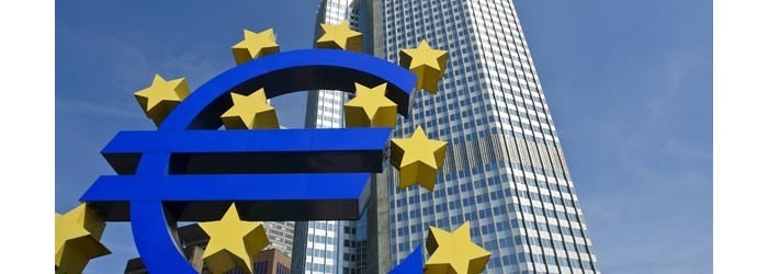 EBC zwiększa dodruk pieniądza i tnie stopy procentowe "Sześć strzałów" Draghiego