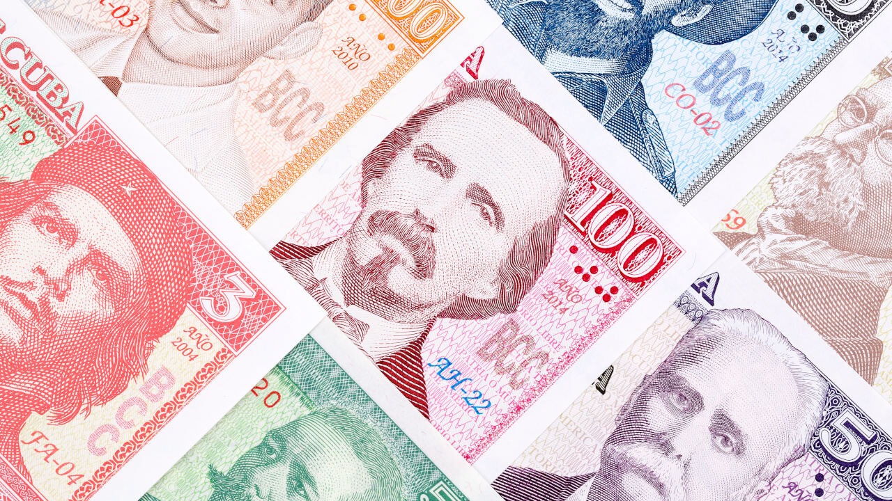 kubańskie banki nie będą przyjmować dolarów w gotówce