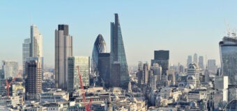 london city londynskie city uk 1 - Londyńska giełda liderem w pozyskiwaniu nowego kapitału