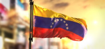 wenezuela denominuje boliwara - od waluty zostanie odcięte 6 zer
