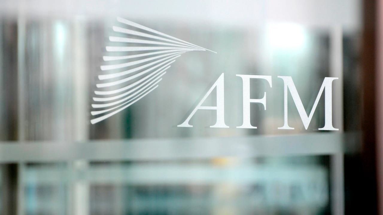 AFM - Operator 24option.com ukarany grzywną 15 000 EUR przez AFM